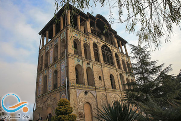 سیری در عمارت کلاه‌ فرنگی عشرت‌ آباد تهران