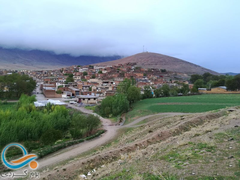 گشت و گذار در روستای بارده با بومگردی