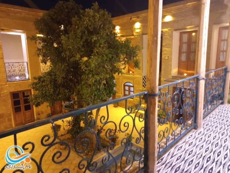 هتل سنتی هشت گنج، اتاق سه تخته (شیراز)