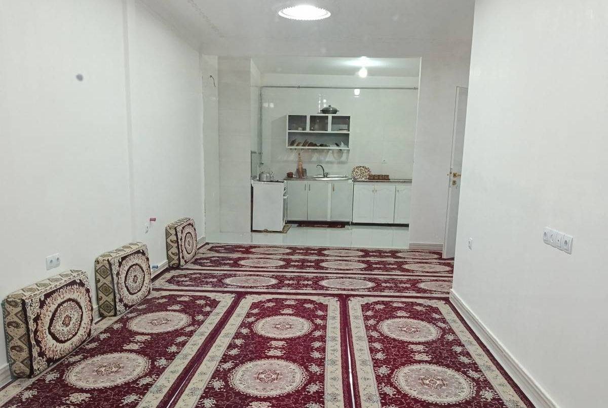 آپارتمان دوخوابه (اورامان تخت)