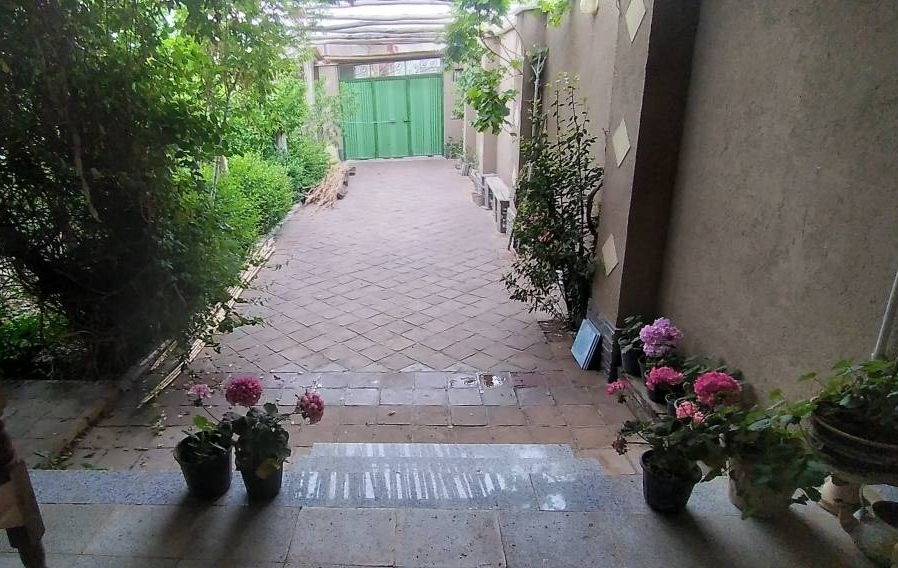 بومگردی دربستی خانه طبیعت (شاهرود)