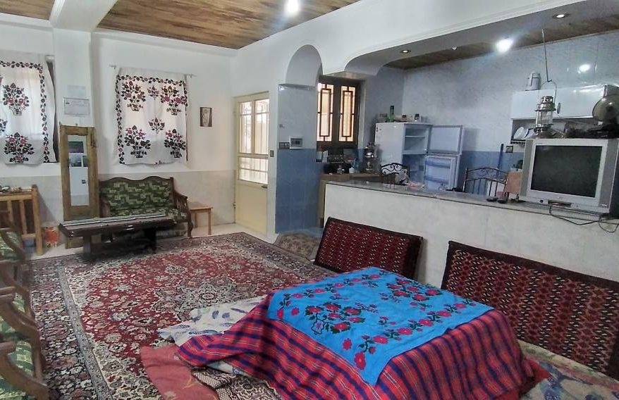 بومگردی دربستی خانه طبیعت (شاهرود)