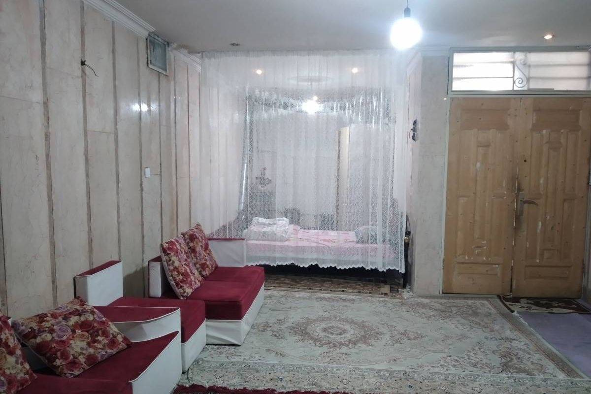 سوییت امیر پاشا یک (تهران)