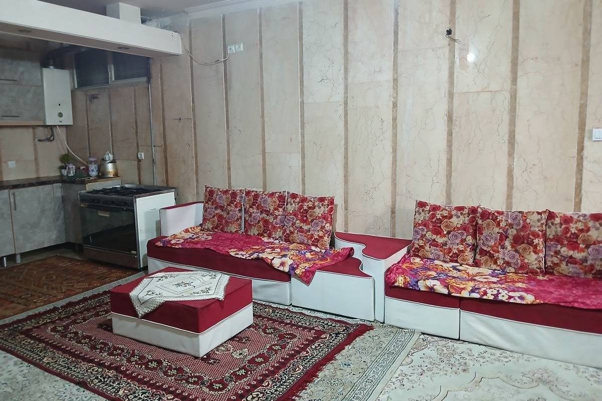 سوییت امیر پاشا یک (تهران)