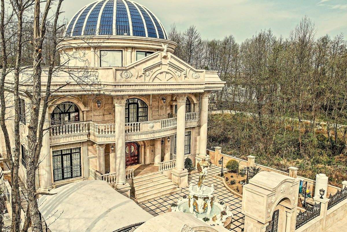 عمارت استخردار سیلور استار (کلارآباد)