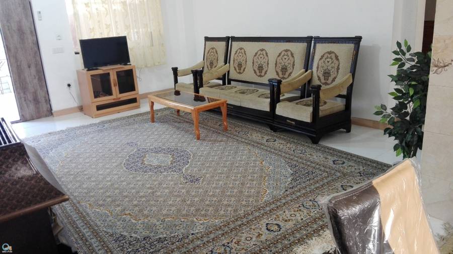 آپارتمان حیاط دار دیوسالار (آب پری، رویان)