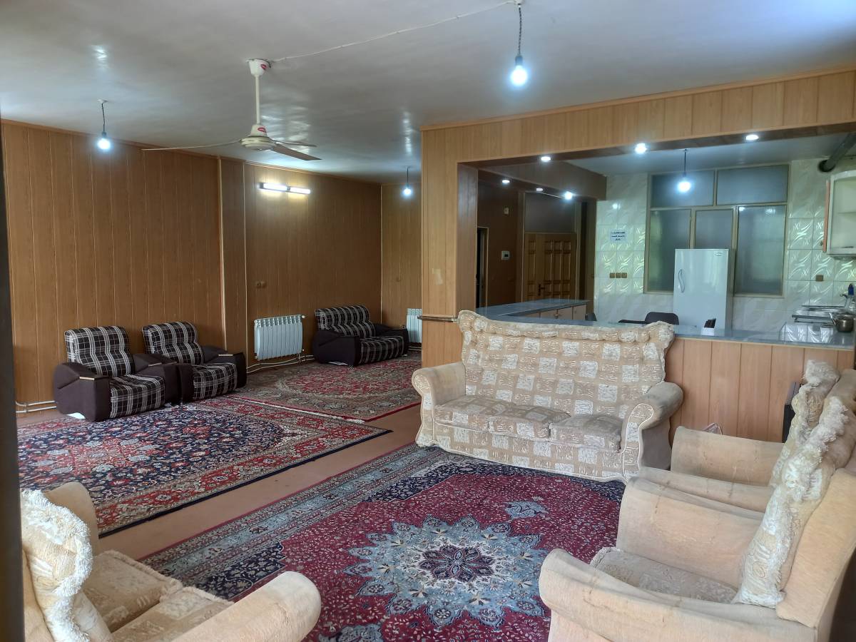 خانه تک خواب دربست الماس (اصفهان، باغ بهادران)