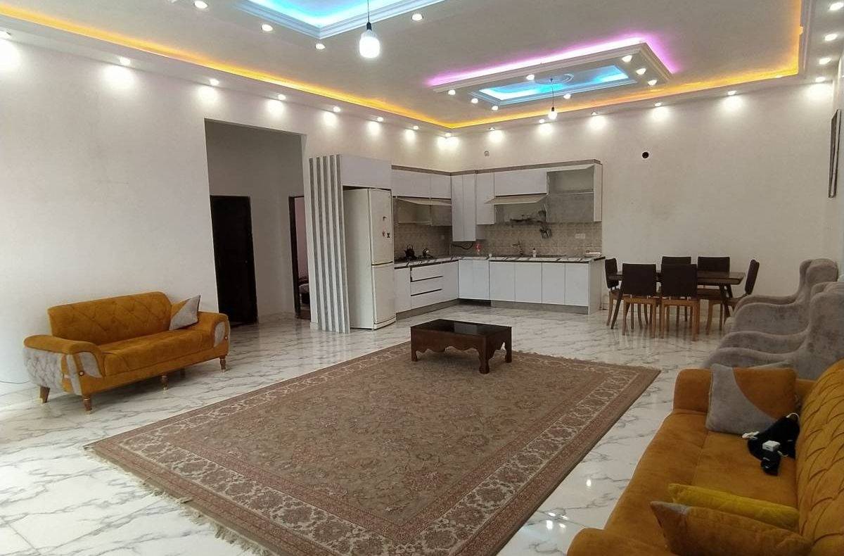 ویلا استخردار حافظیه (چهارباغ)