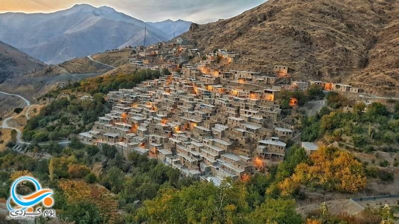 بوم گردی ژین (سنندچ)