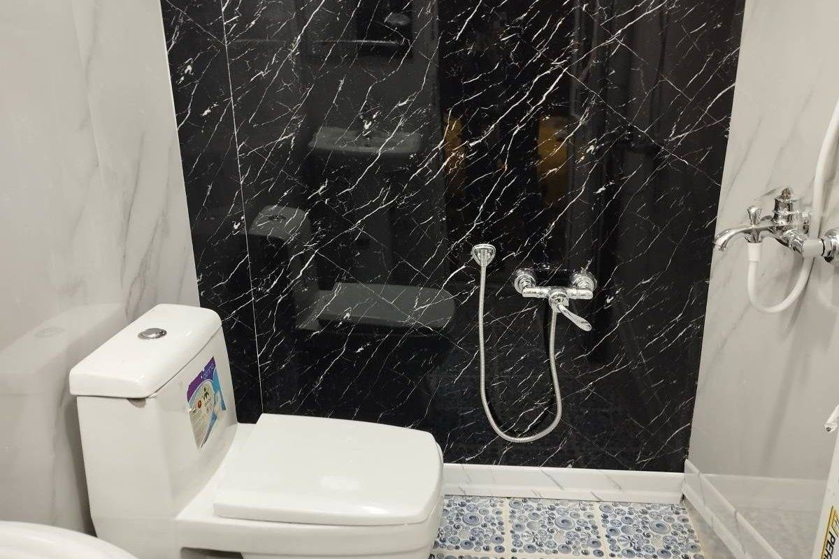 سوئیت ویلایی فلت نازنین (کرمان)