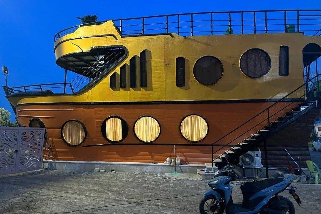 ویلای 3 خواب لنج (بندر انزلی)