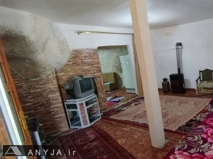 بومگردی کیانی، سوئیت های اختصاصی (کندوان)