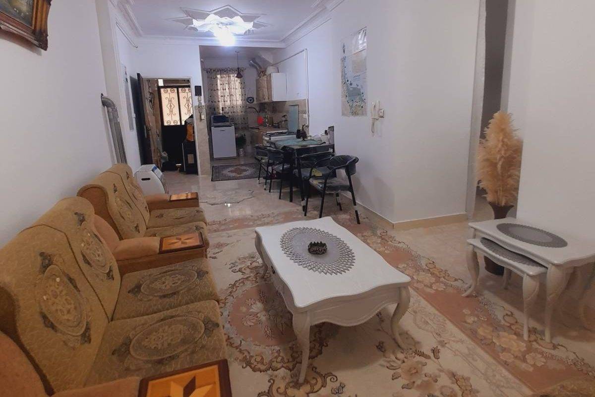 سوئیت ۶۵ متری تک خواب دربستی (رشت)
