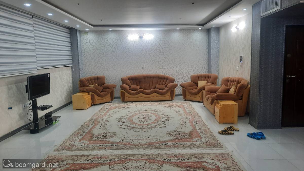 آپارتمان ایلیا، طبقه دوم (اصفهان)