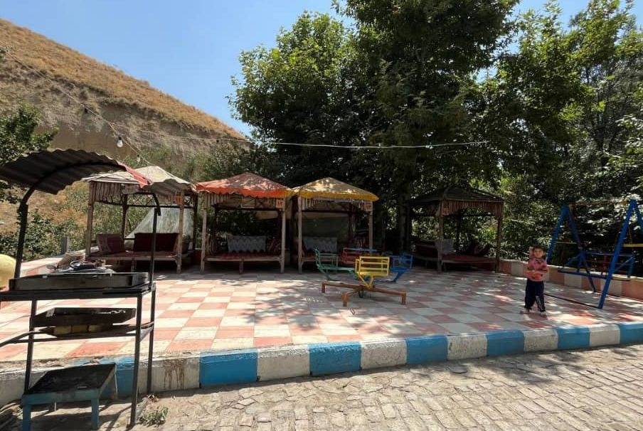 بوم گردی چشم جهان، کلبه درختی (ابتدای جاده چالوس، روستای کندر)