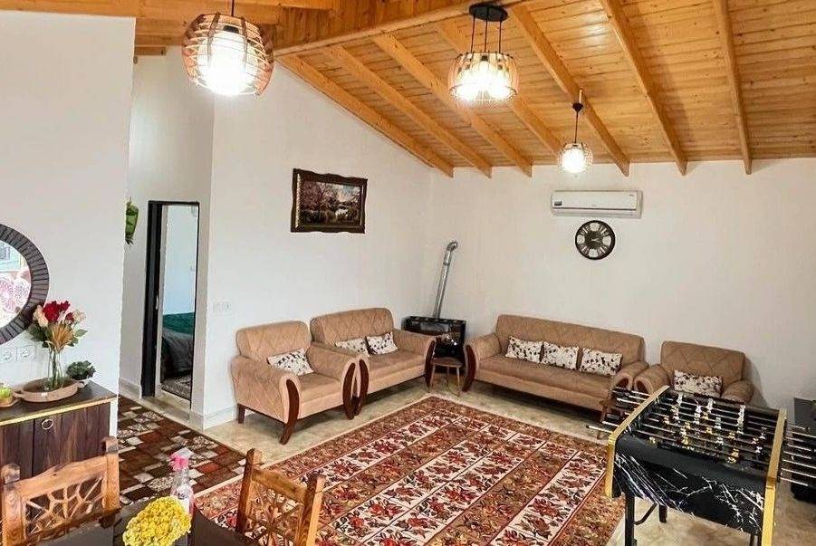 کلبه جنگلی استخردار آرتا (رامسر)