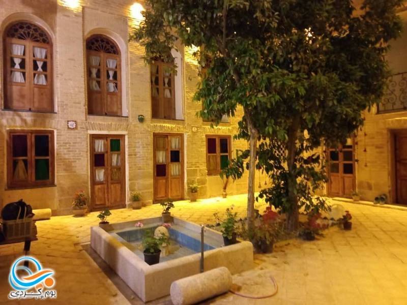هتل سنتی هشت گنج، اتاق چهار تخته (شیراز)