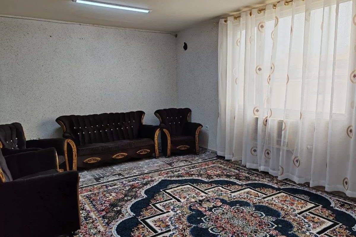 آپارتمان سربازان گمنام، واحد 100 متری 2 خواب (بندر دیلم)