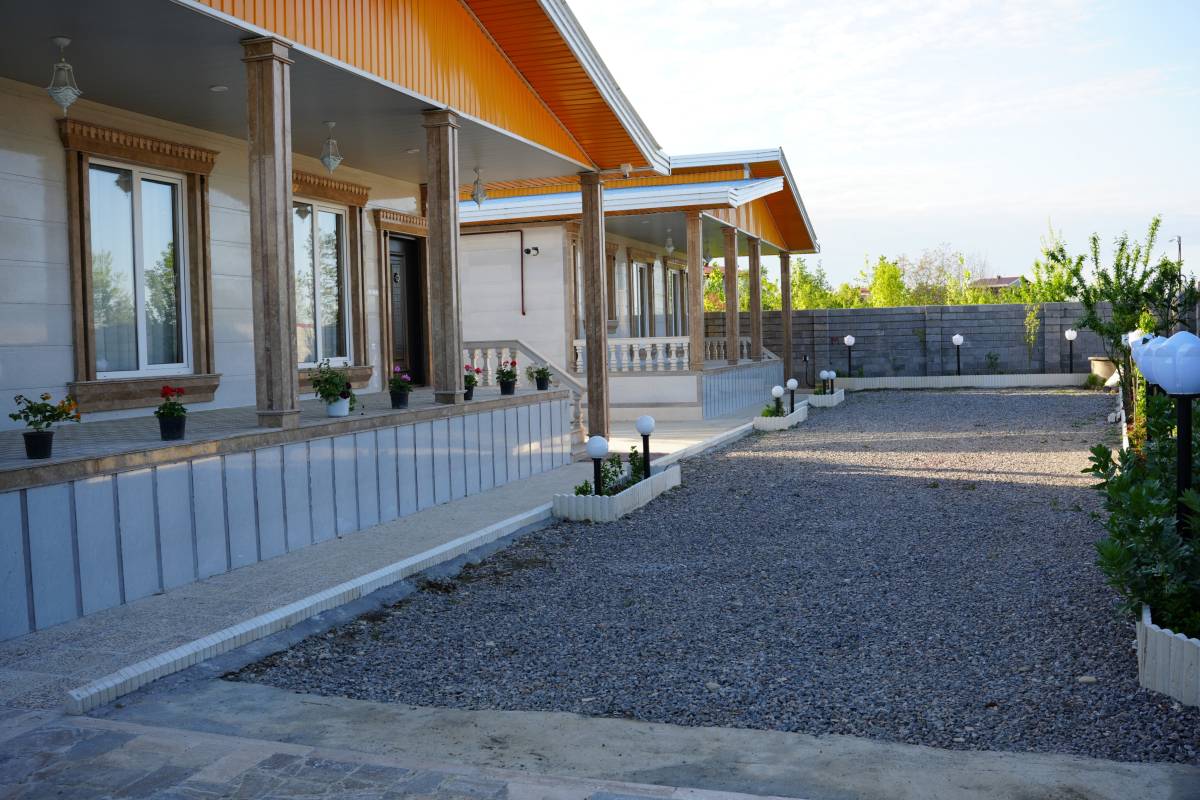 ویلای دوقلوها 1 (گیسوم)