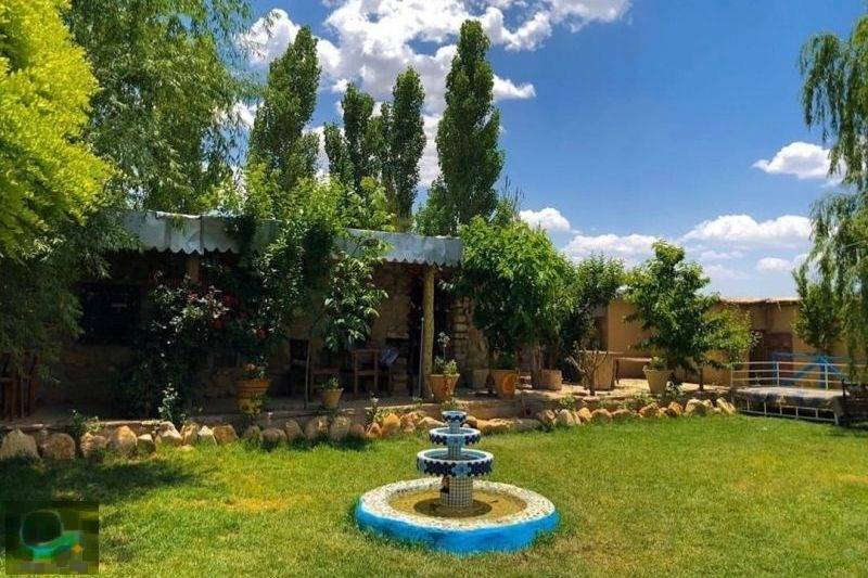 بوم گردى همای جان، اقامت فول برد (با صبحانه ناهار شام) (اردکان فارس)