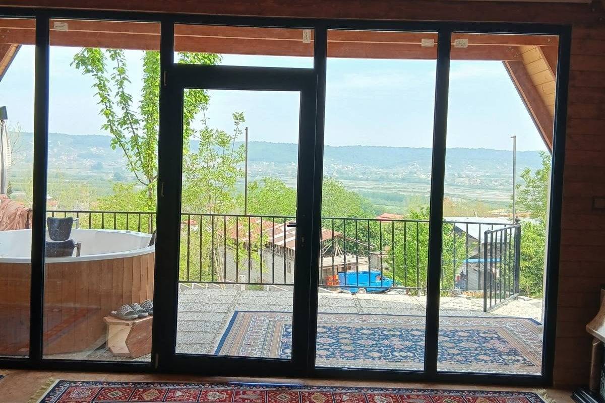 کلبه سوئیسی دو خواب جکوزی دار آیدا (شیرگاه)