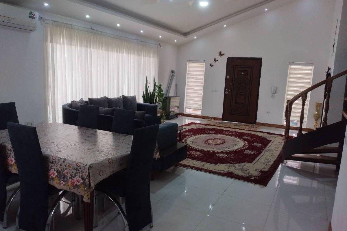 ویلای خاطره (نور)