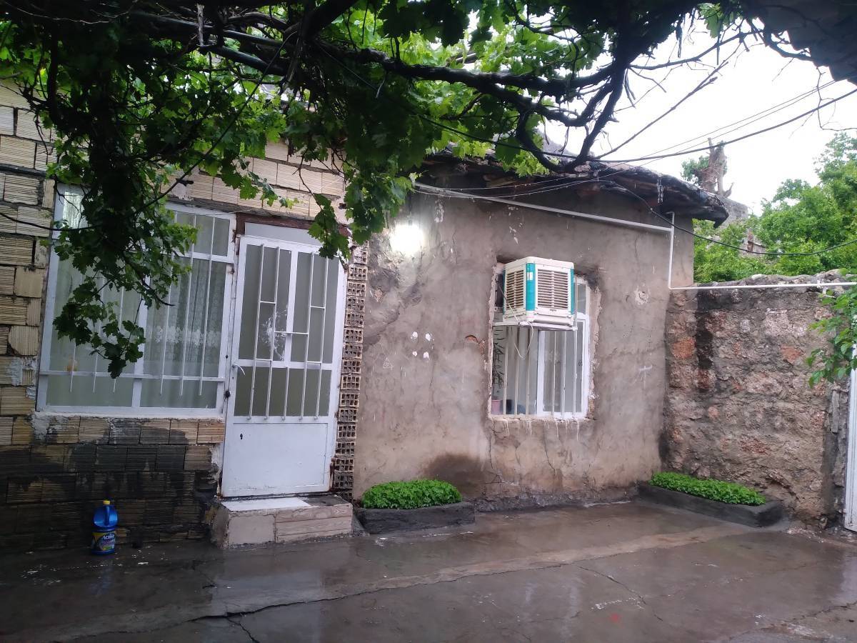 خانه دربستی میرزایی (آبشار بیشه)