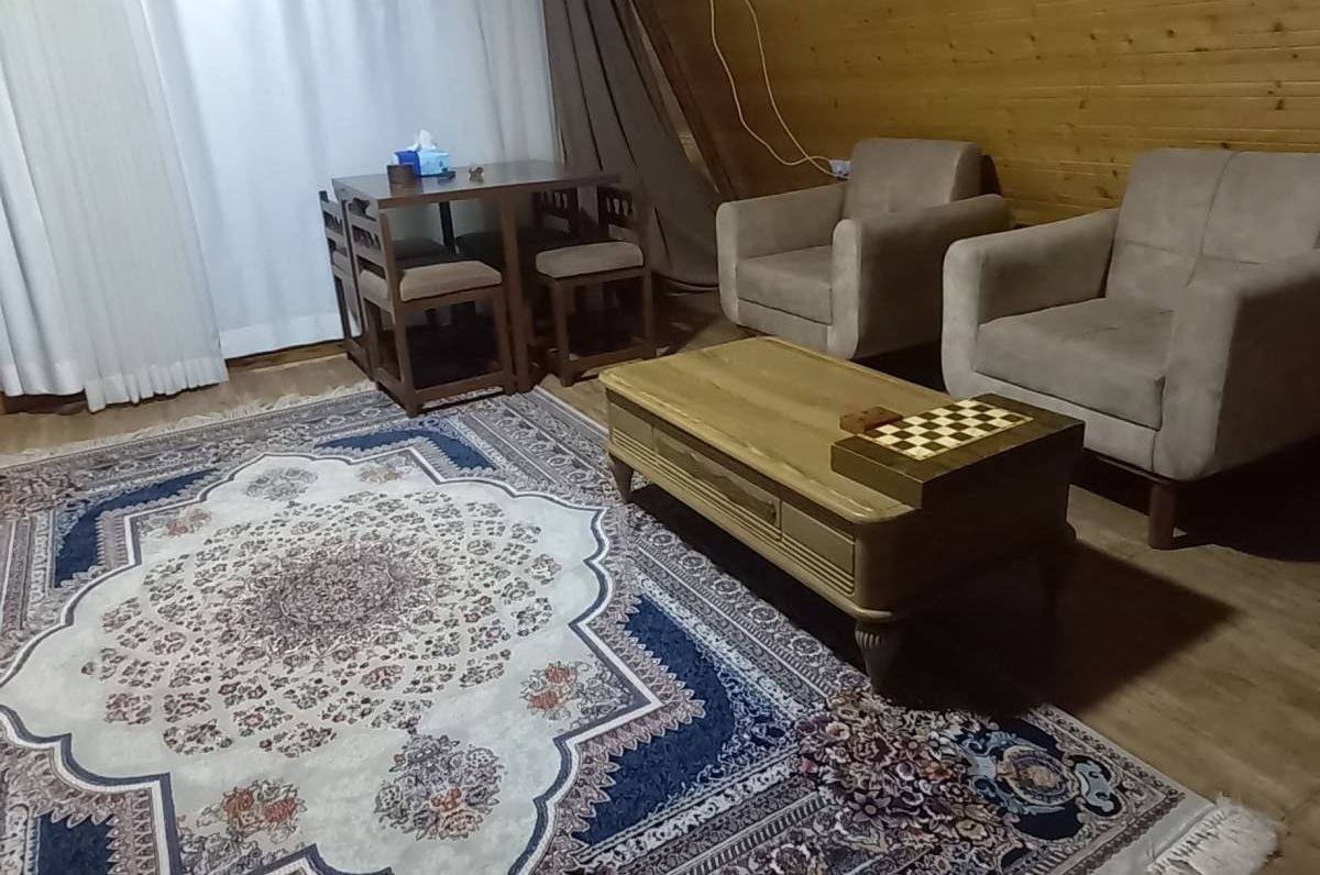 کلبه عمو عزیز (تنکابن)