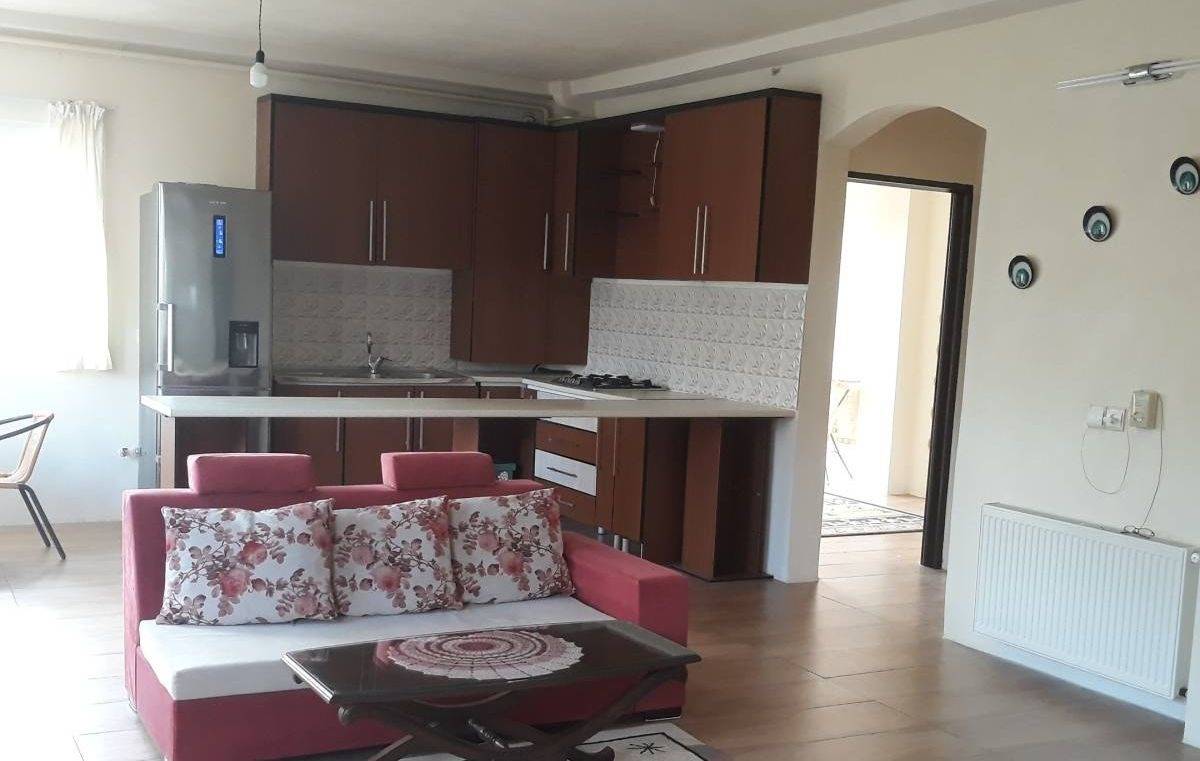 ویلای فرهانا (چمخاله)