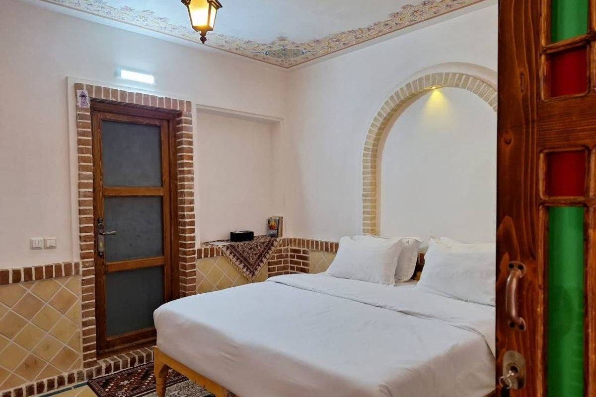 بومگردی دیاوا، اتاق دبل حوضخانه 5 (نطنز)
