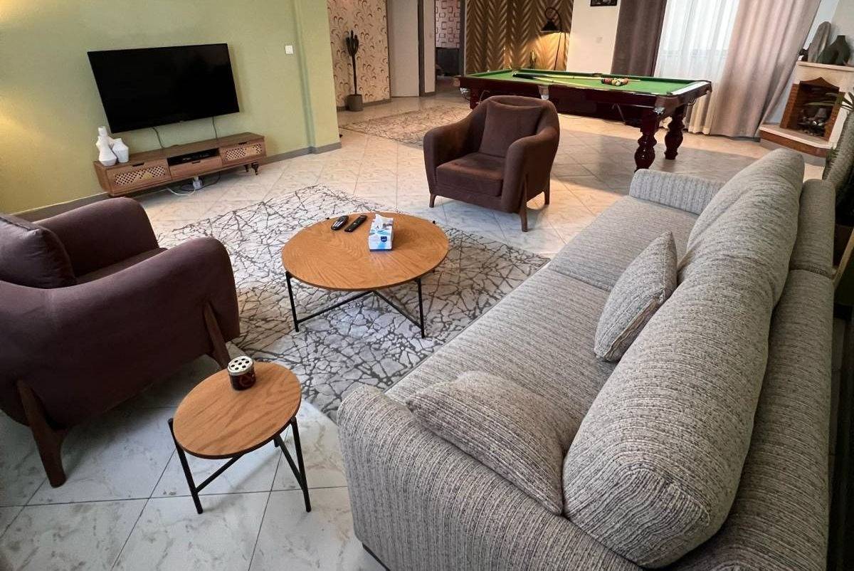 آپارتمان دوخوابه سعادت (تهران، سعادت آباد)