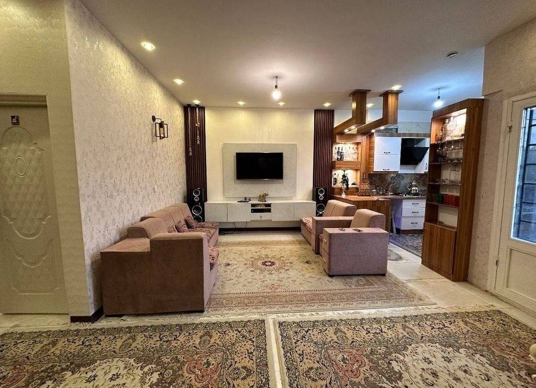 باغ ویلا استخردار سامیار (کردان)
