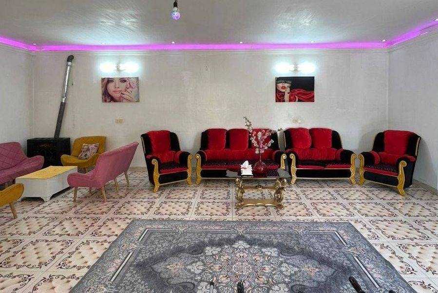 ویلا استخردار برکه (چهارباغ)