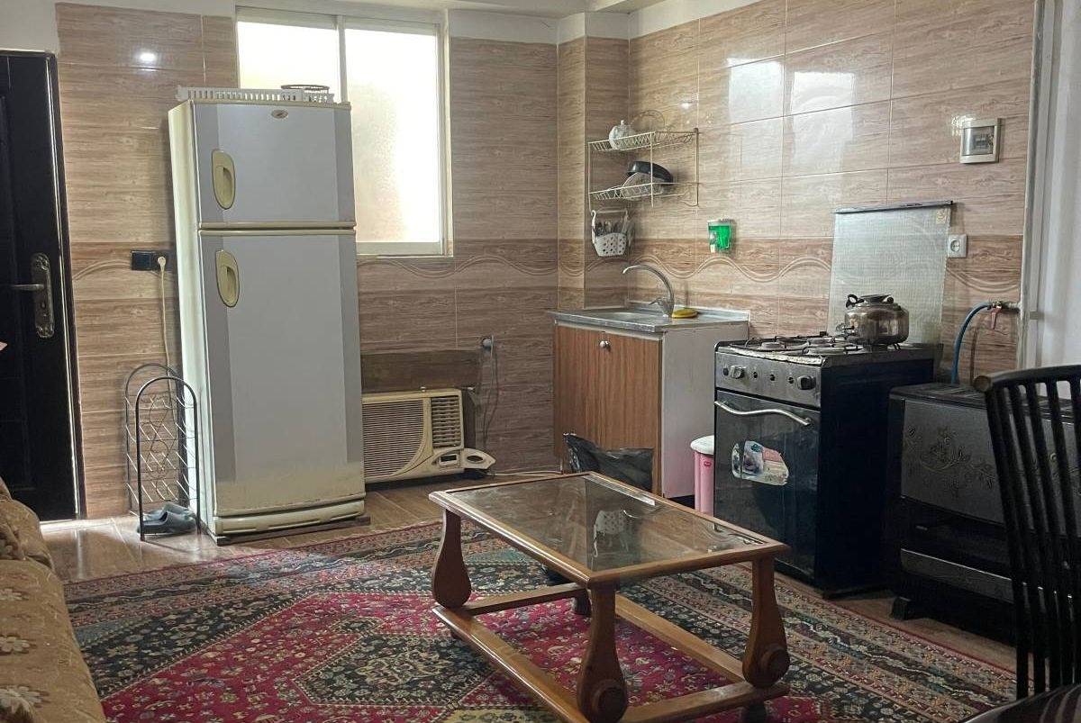 خانه تکخواب دربستی ۶۰ متری (فرح آباد)