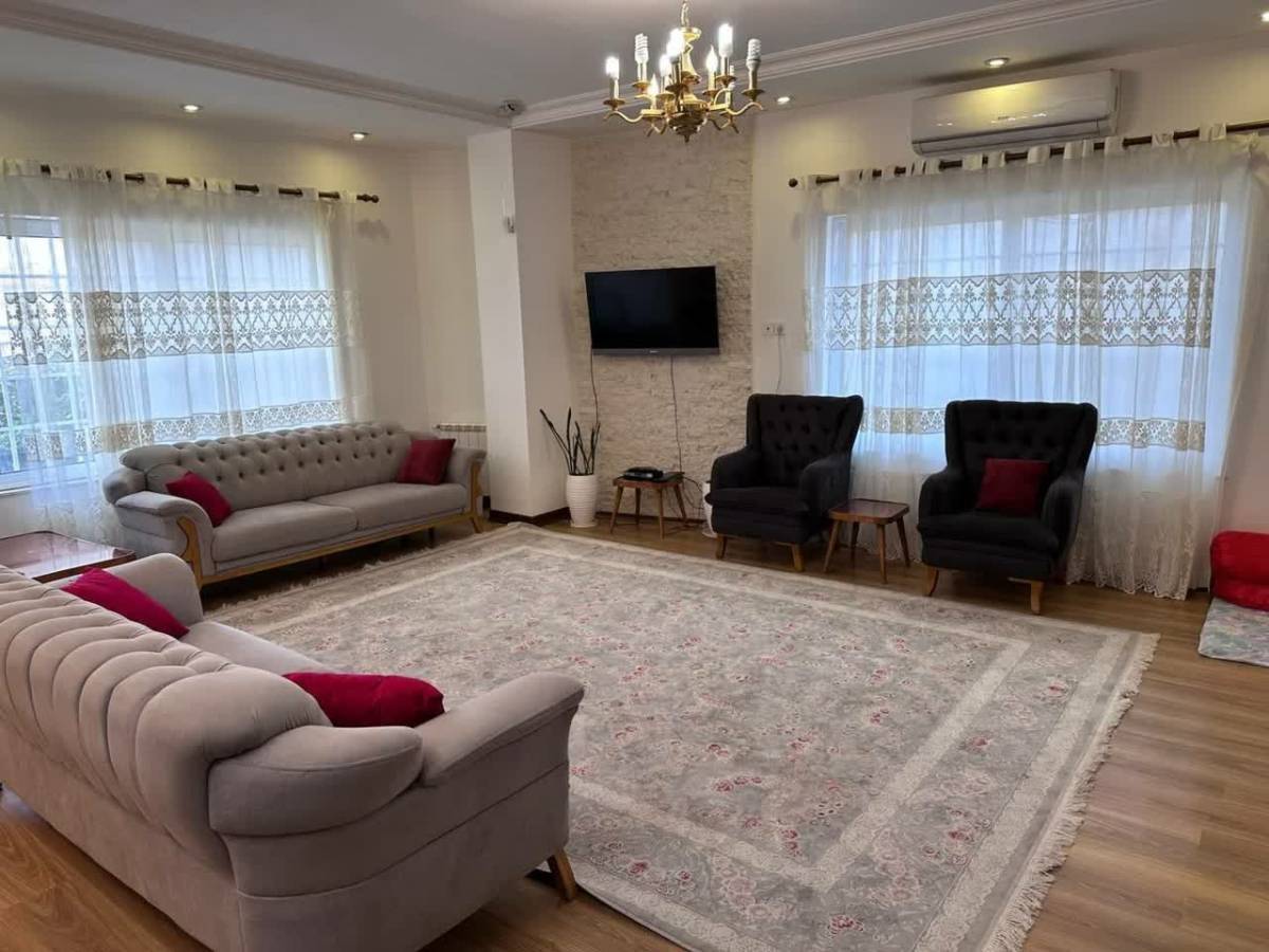 ویلای سه خواب آرامش (رامسر، سادات شهر)