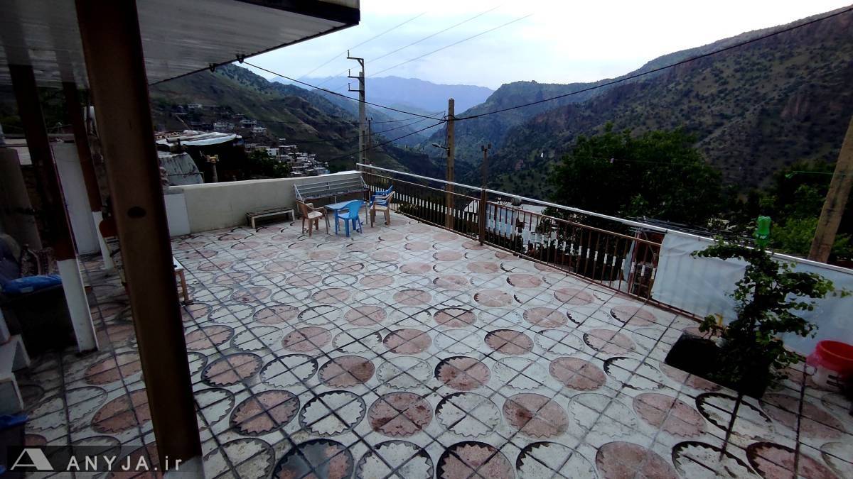 خانه دربستی کاظم (پاوه، روستای دشه)