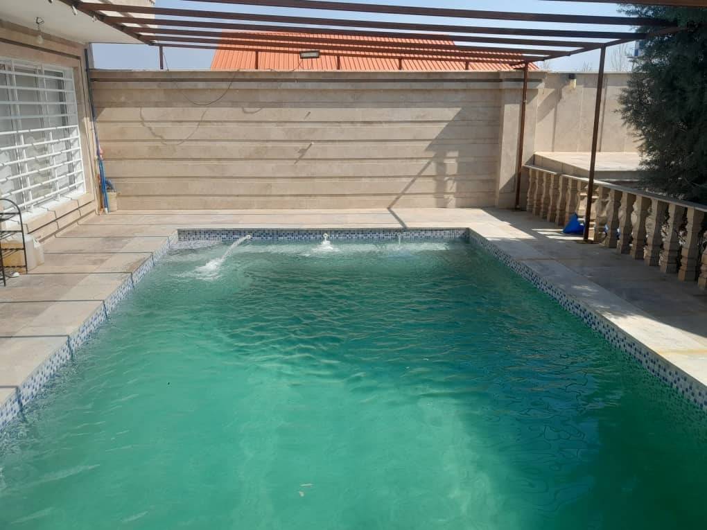 ویلا با حیاط بزرگ و استخر تابستانی (کردان، سهیلیه)