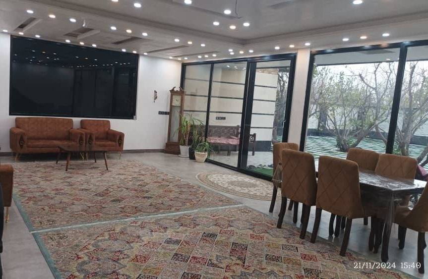 ویلا دو خواب آهویی، با استخر سرپوشیده (ملارد شهریار)