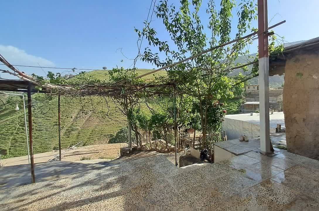 خانه روستایی شماره دو، پارکینگ دار (آبشار بیشه، روستای پسیل)