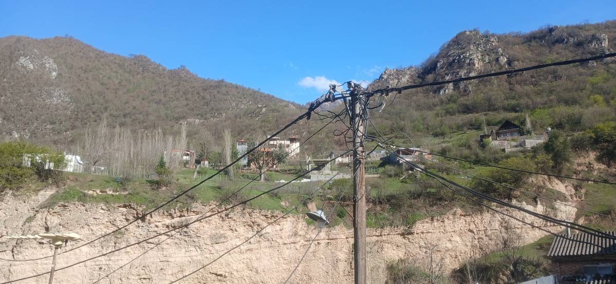 سوئیت ۵۰ متری (گرگان، روستای زیارت)