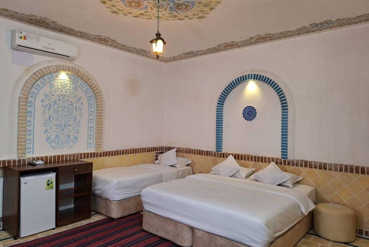 بومگردی دیاوا، اتاق مینا 2 (نطنز)