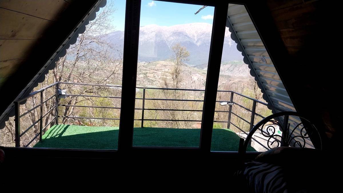 کلبه سوئیسی تک خواب دربستی (رودبار)