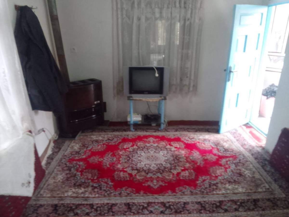 خانه مادربزرگه (شیرگاه)