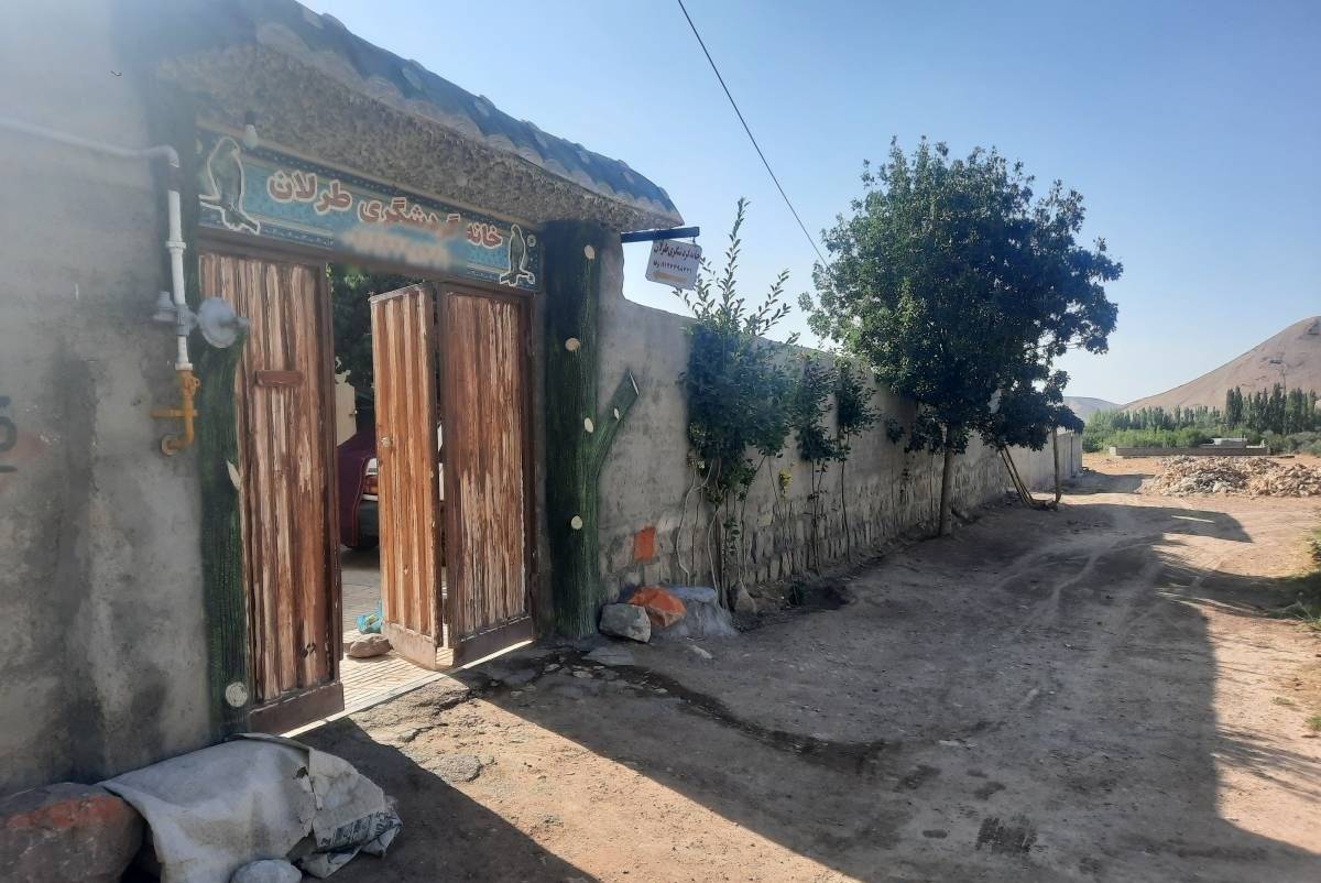 خانه بومگردی طرلان (زنجان)