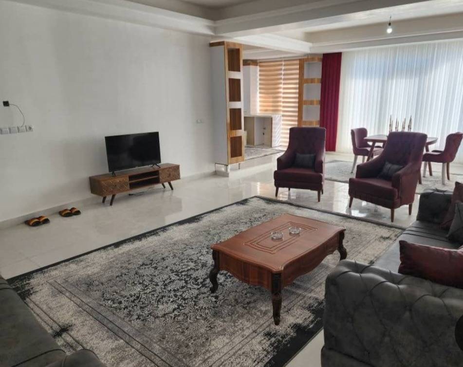 آپارتمان دوخوابه گلد (تبریز)