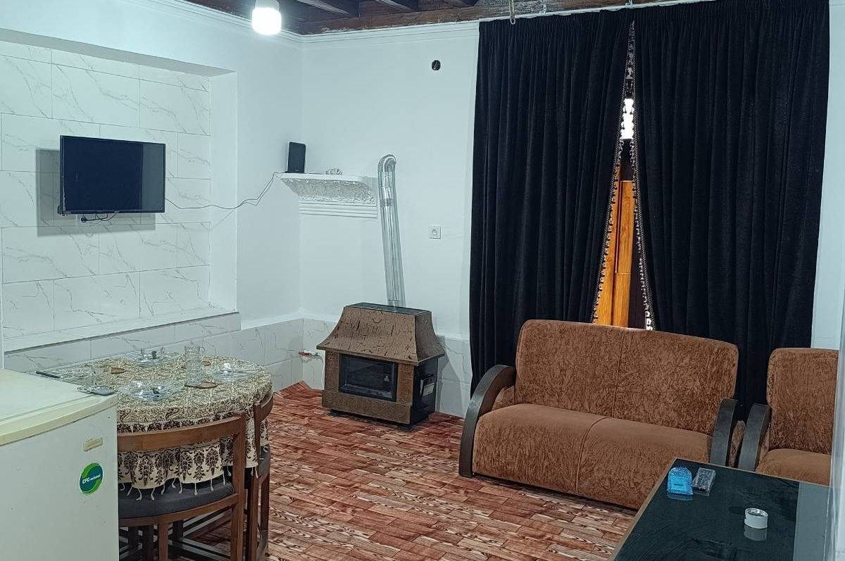 ویلا سنتی لاله 2 (بابل، روستای طغان)