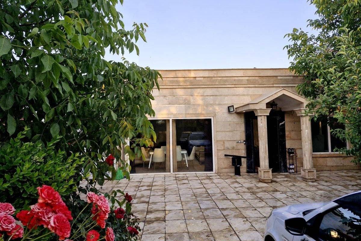 ویلا استخردار پاتوق (چهارباغ)