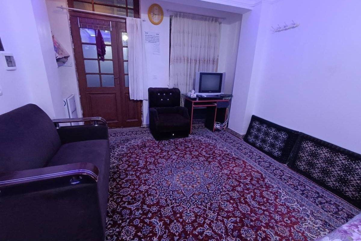 خانه مسافر وطن خواه 2 ، سوئیت 45 متری (فومن)