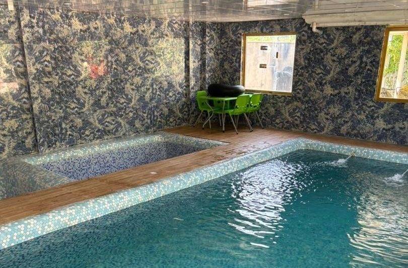 باغ ویلای زیتون، با استخر سرپوشیده آبگرم (ماهدشت)