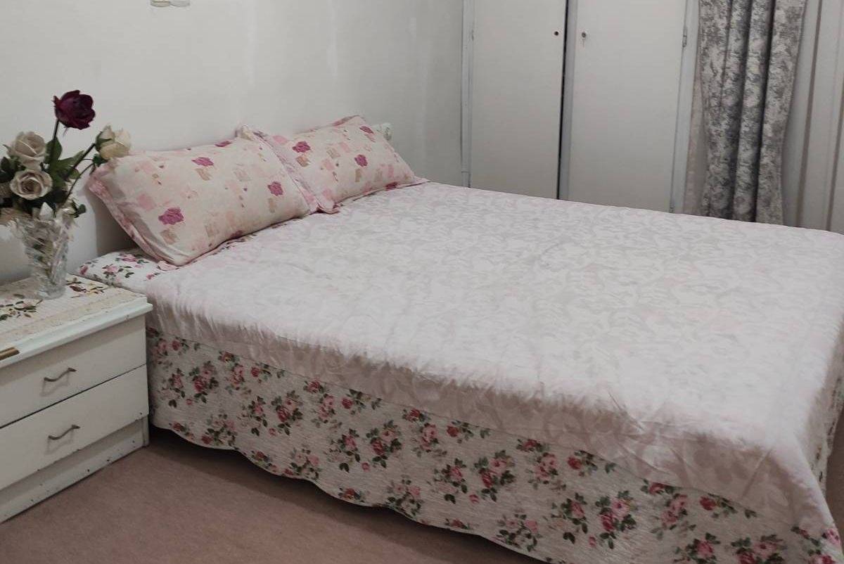 سوئیت اپارتمان خانه مسافر (تکاب)